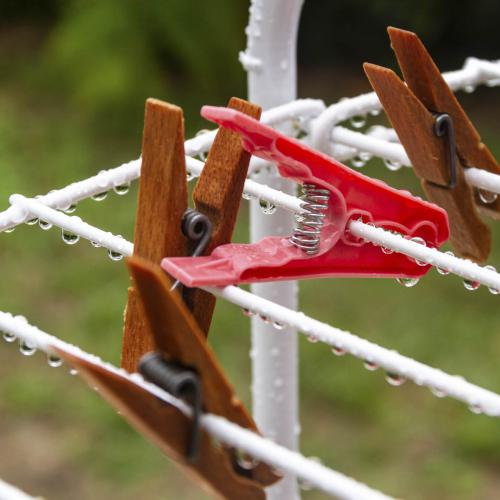 Michel BALOCHE - Les pinces à linge